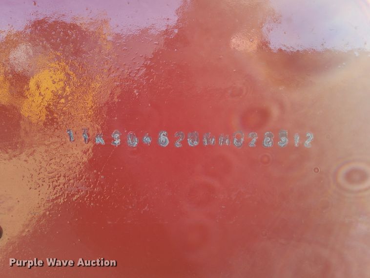 image for item DN2300 1991 Trail King  drop deck equipment trailer