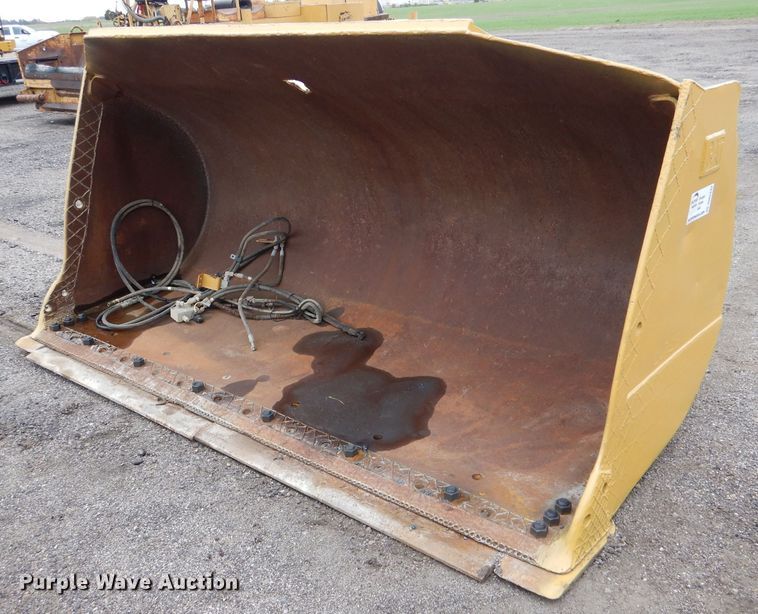 image for item DN5342 Caterpillar  120" W bucket