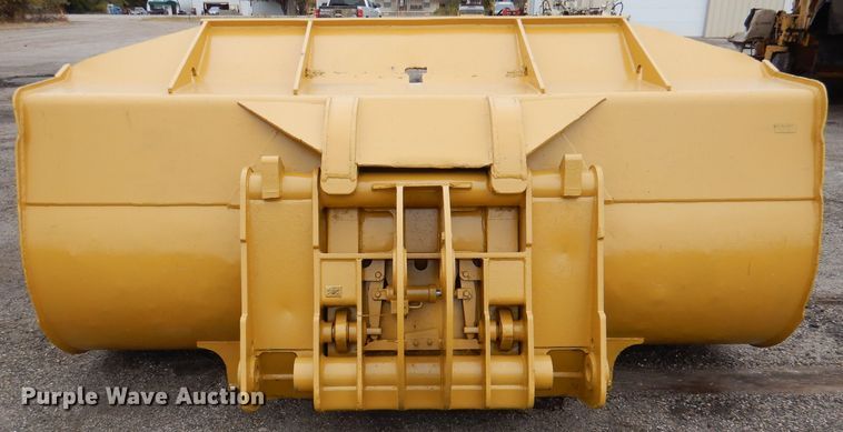 image for item DN5342 Caterpillar  120" W bucket