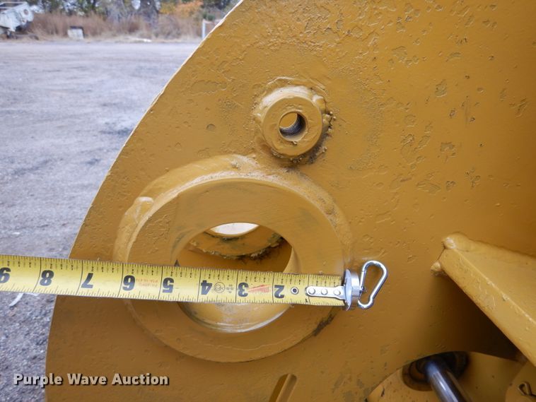 image for item DN5342 Caterpillar  120" W bucket