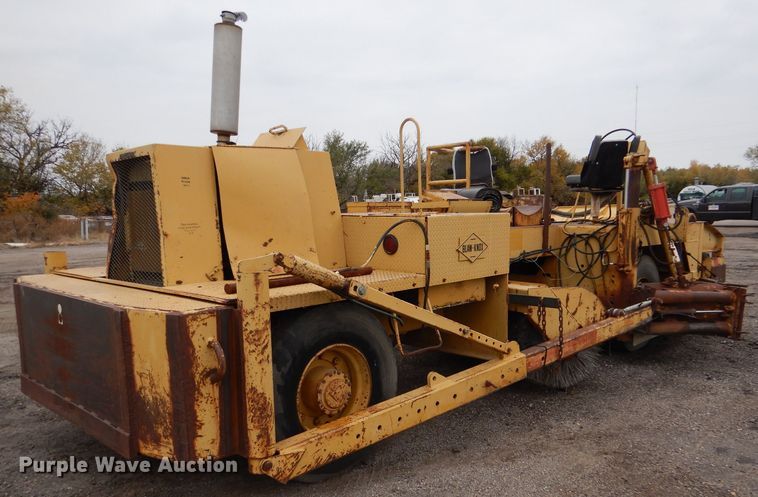 image for item DN5343 Blaw Knox RW100  road widener