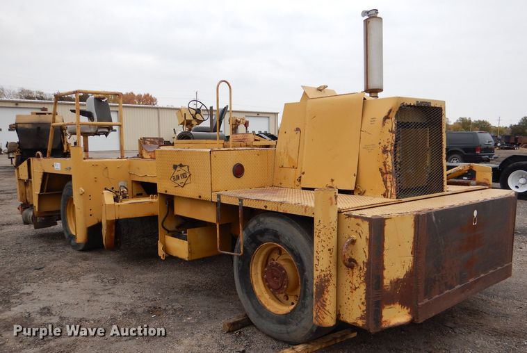 image for item DN5343 Blaw Knox RW100  road widener