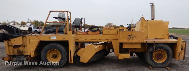 image for item DN5343 Blaw Knox RW100  road widener