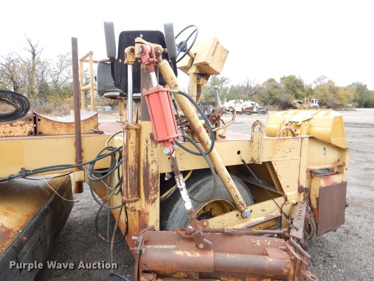 image for item DN5343 Blaw Knox RW100  road widener