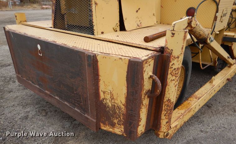 image for item DN5343 Blaw Knox RW100  road widener