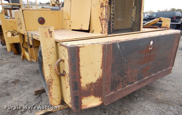 image for item DN5343 Blaw Knox RW100  road widener