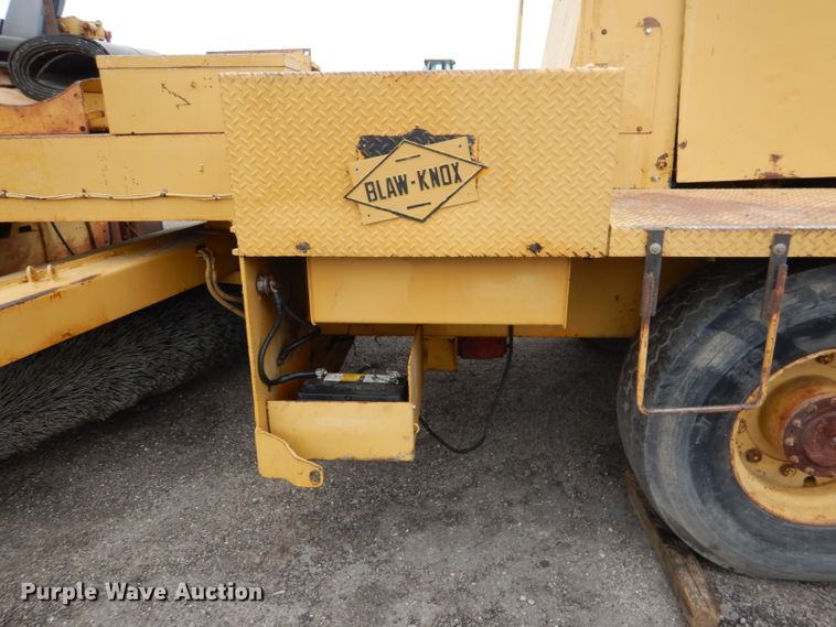 image for item DN5343 Blaw Knox RW100  road widener