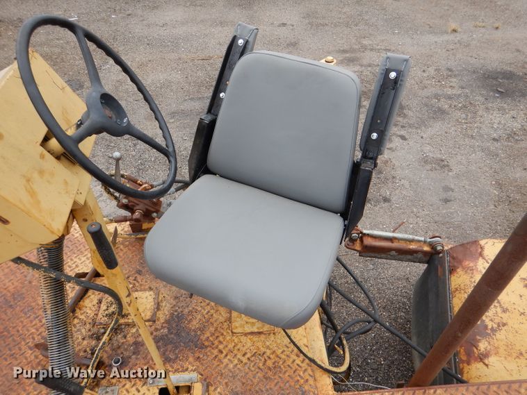 image for item DN5343 Blaw Knox RW100  road widener