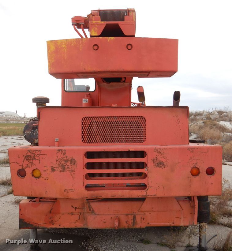 image for item DN5361 Koehring S668B  crane