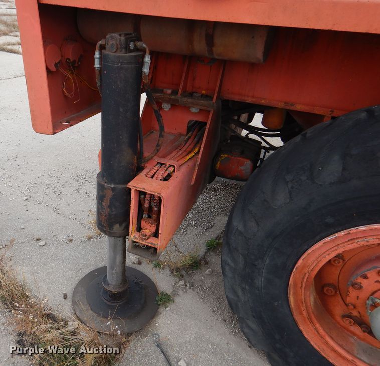 image for item DN5361 Koehring S668B  crane