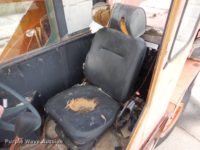 image for item DN5361 Koehring S668B  crane