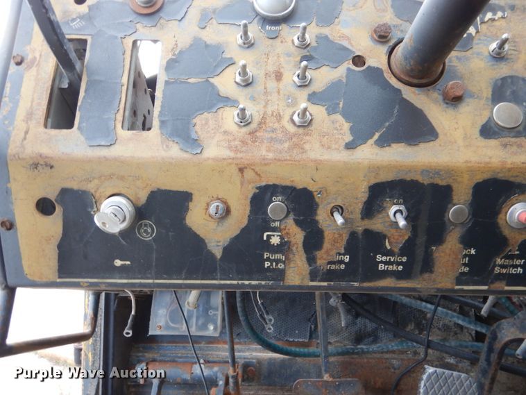 image for item DN5361 Koehring S668B  crane