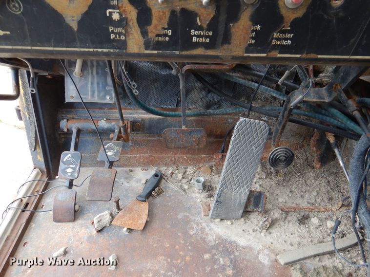 image for item DN5361 Koehring S668B  crane