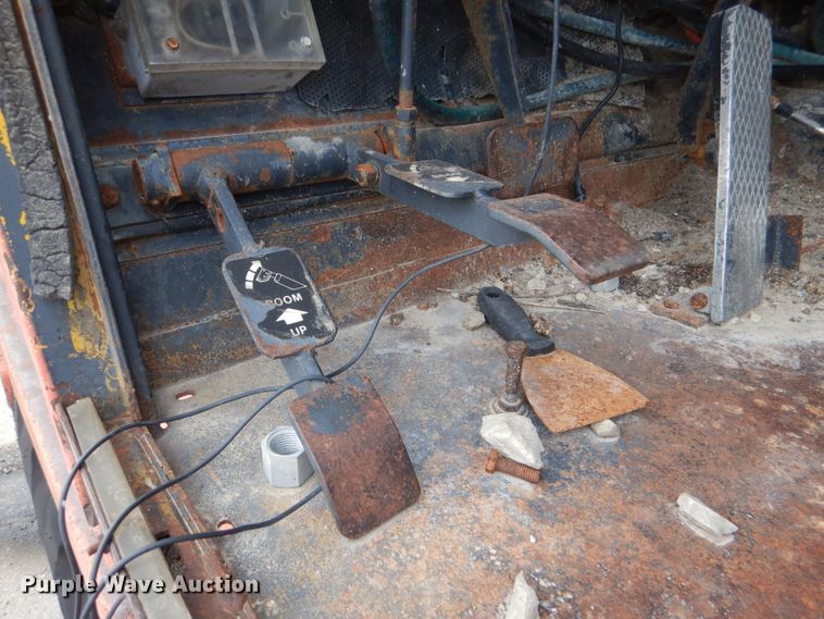 image for item DN5361 Koehring S668B  crane