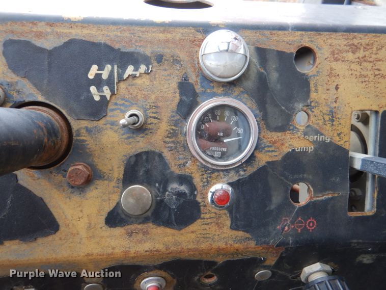 image for item DN5361 Koehring S668B  crane