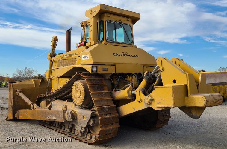 image for item DN5686 1982 Caterpillar D8L  dozer