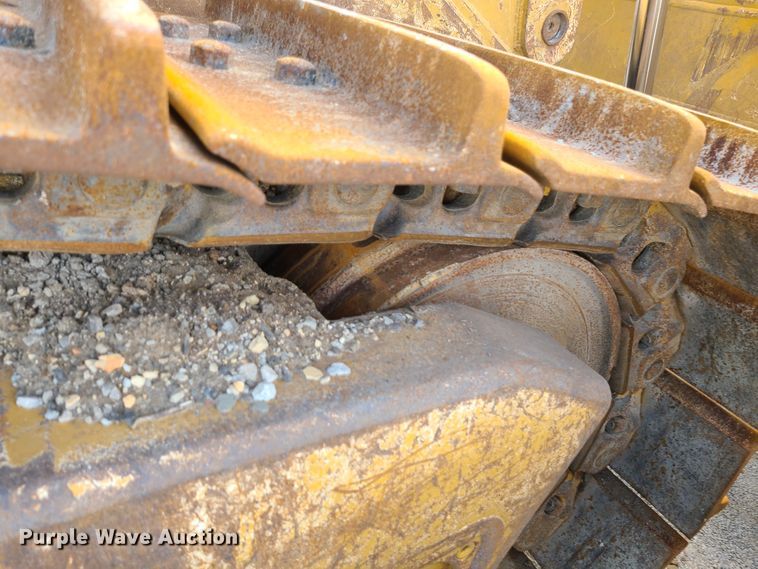 image for item DN5686 1982 Caterpillar D8L  dozer