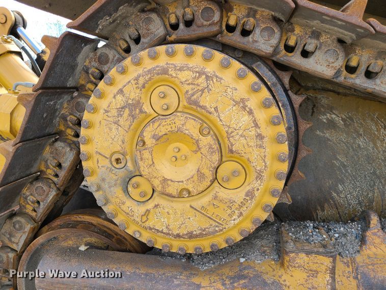 image for item DN5686 1982 Caterpillar D8L  dozer