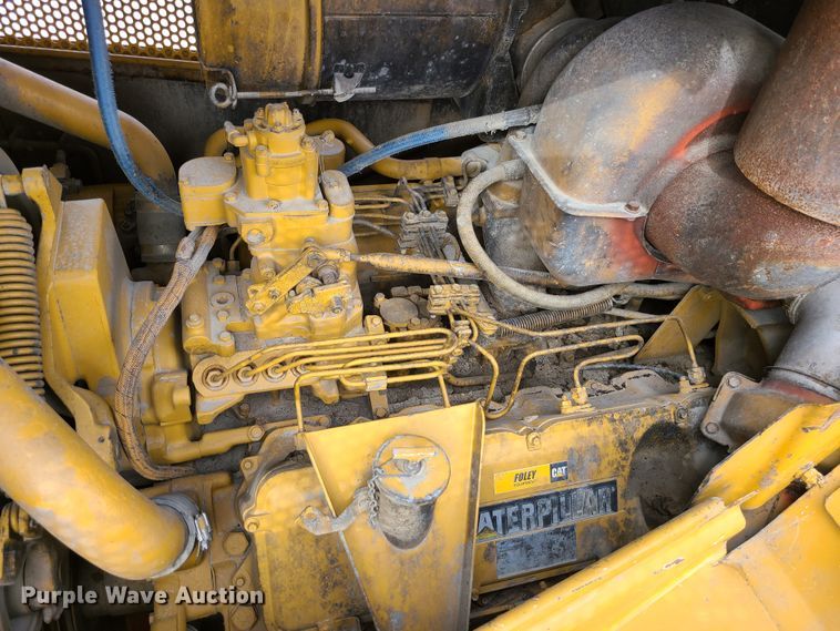 image for item DN5686 1982 Caterpillar D8L  dozer