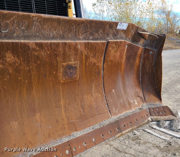 image for item DN5687 1983 Caterpillar D8L  dozer