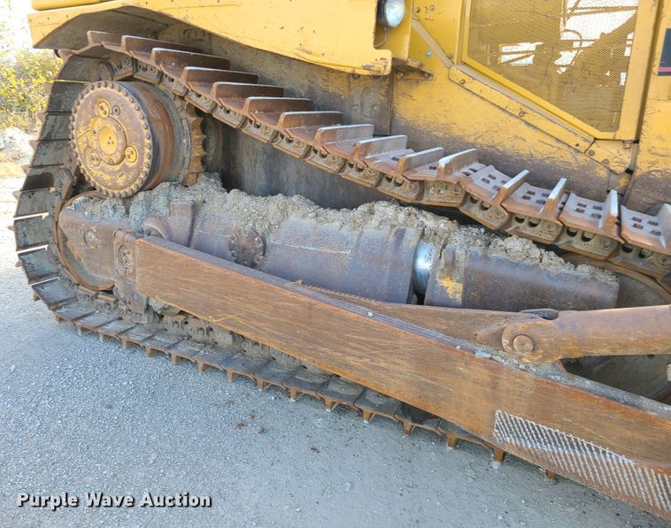 image for item DN5687 1983 Caterpillar D8L  dozer