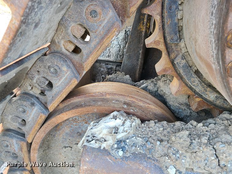 image for item DN5687 1983 Caterpillar D8L  dozer