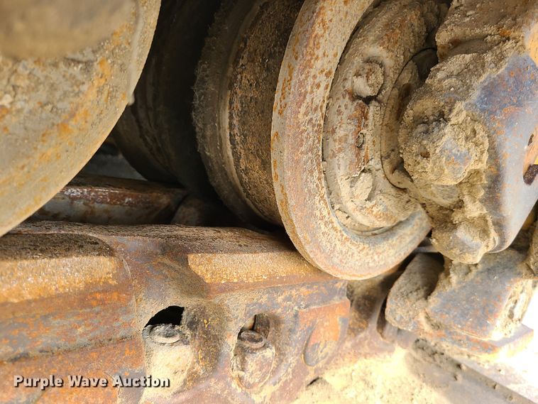 image for item DN5687 1983 Caterpillar D8L  dozer