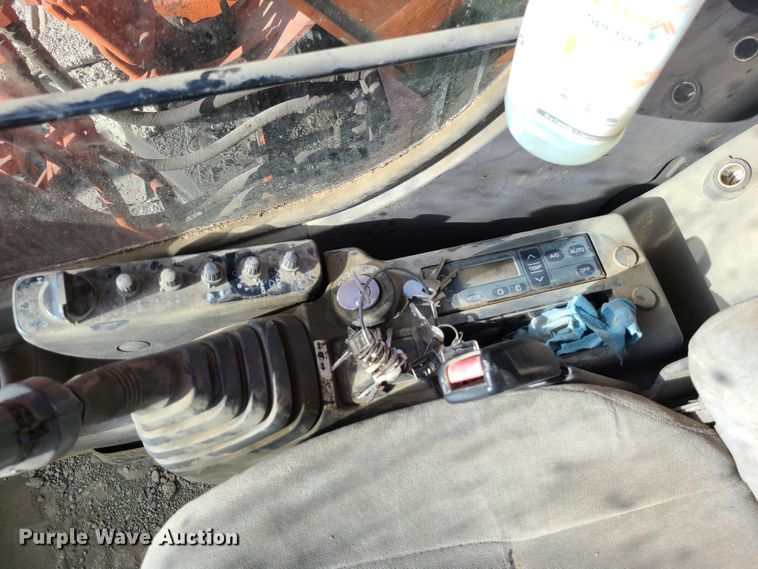 image for item DN5688 2006 Hitachi ZX200LC  excavator