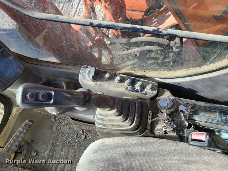 image for item DN5688 2006 Hitachi ZX200LC  excavator