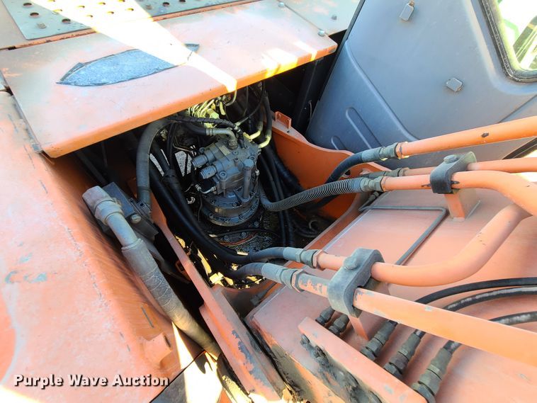 image for item DN5688 2006 Hitachi ZX200LC  excavator