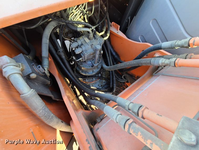 image for item DN5688 2006 Hitachi ZX200LC  excavator