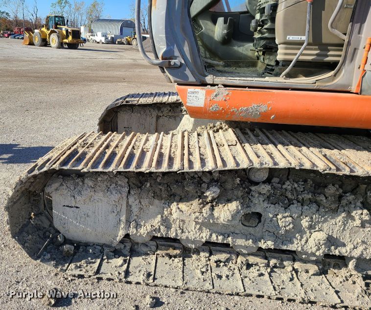 image for item DN5688 2006 Hitachi ZX200LC  excavator