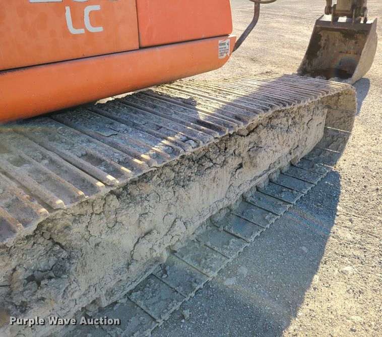 image for item DN5688 2006 Hitachi ZX200LC  excavator