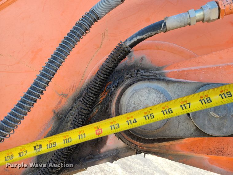 image for item DN5688 2006 Hitachi ZX200LC  excavator