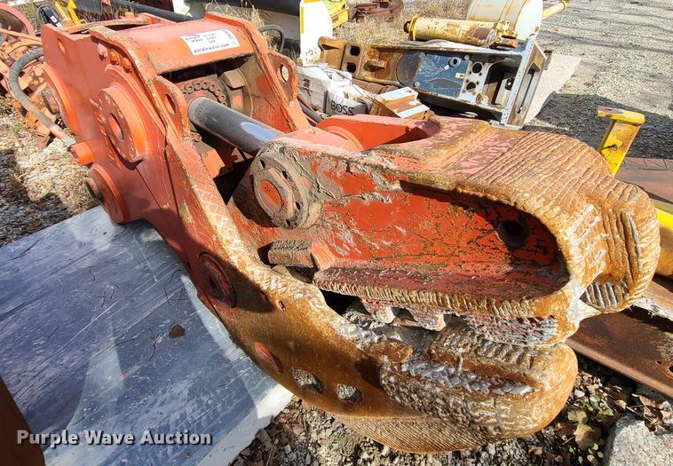 image for item DN5696 NPK G-26 24" W pulverizer