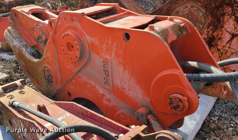 image for item DN5696 NPK G-26 24" W pulverizer