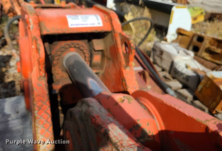 image for item DN5696 NPK G-26 24" W pulverizer