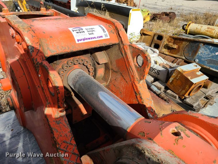 image for item DN5696 NPK G-26 24" W pulverizer