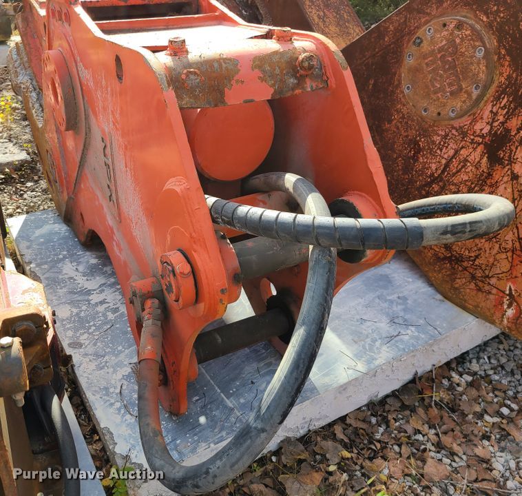 image for item DN5696 NPK G-26 24" W pulverizer