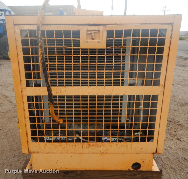 image for item DN6256 Sullair  air compressor