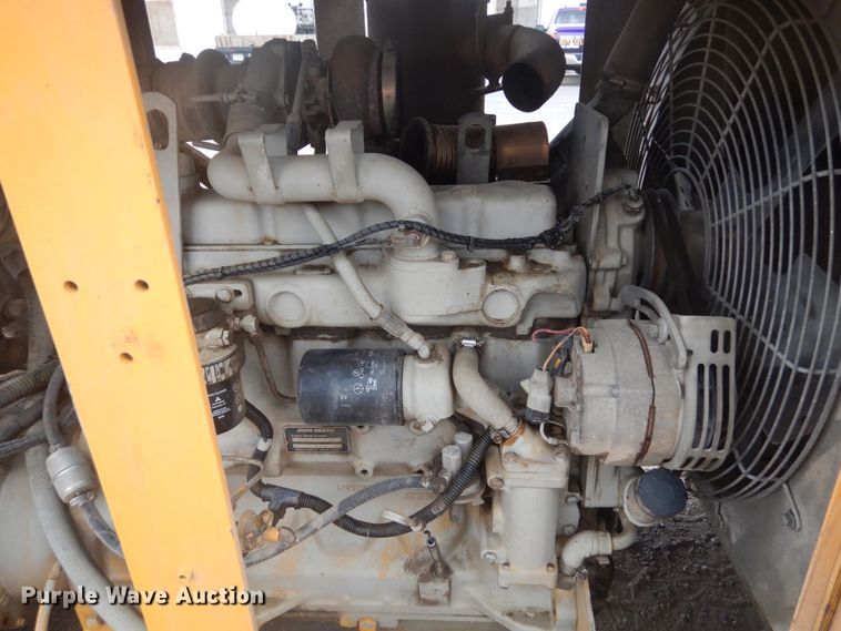 image for item DN6256 Sullair  air compressor