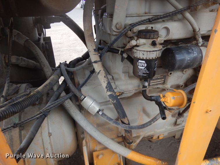 image for item DN6256 Sullair  air compressor