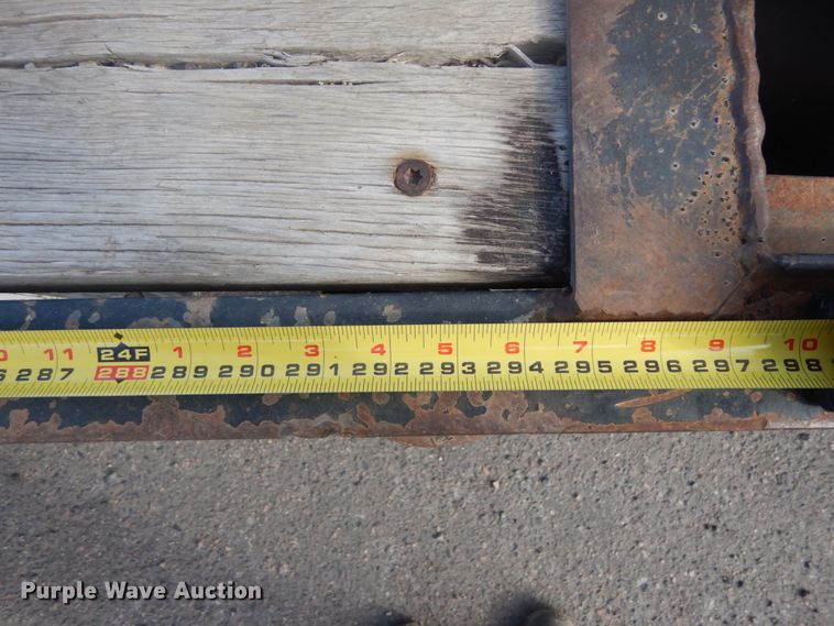 image for item DN6260 2015 Kaufman  equipment trailer