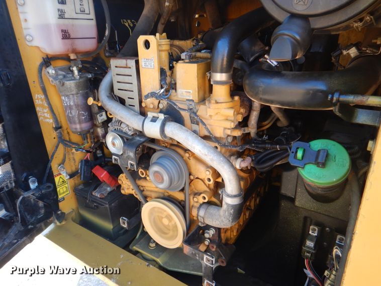 image for item DN6547 2016 Caterpillar 289D  tracked skid steer loader