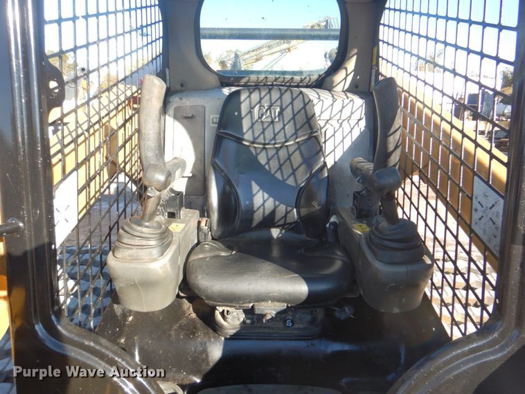 image for item DN6547 2016 Caterpillar 289D  tracked skid steer loader