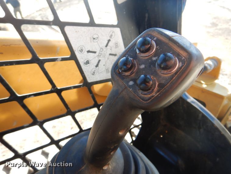 image for item DN6547 2016 Caterpillar 289D  tracked skid steer loader