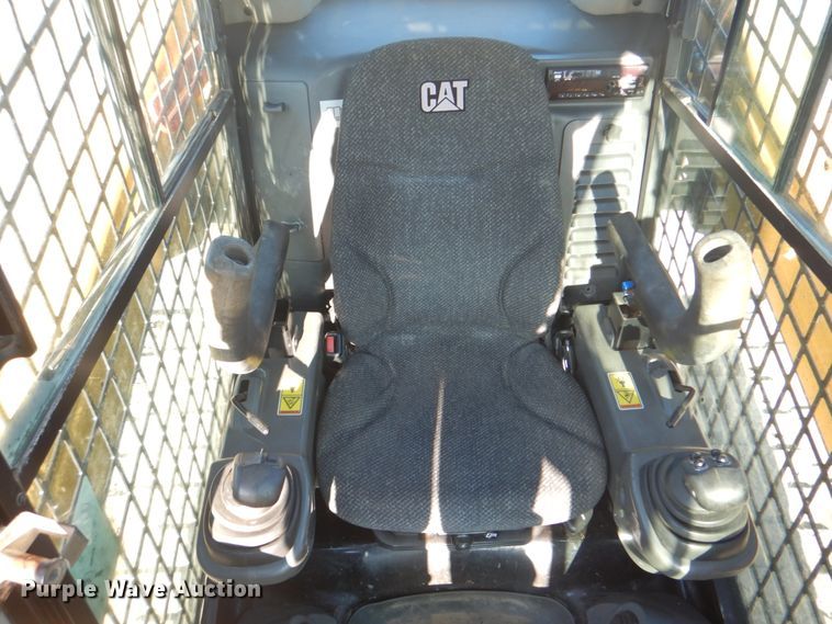 image for item DN6548 2014 Caterpillar 289D  tracked skid steer loader