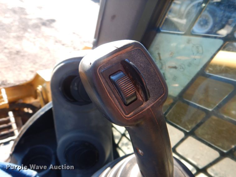 image for item DN6548 2014 Caterpillar 289D  tracked skid steer loader