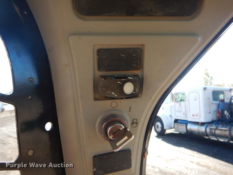 image for item DN6549 2016 Caterpillar 289D  tracked skid steer loader