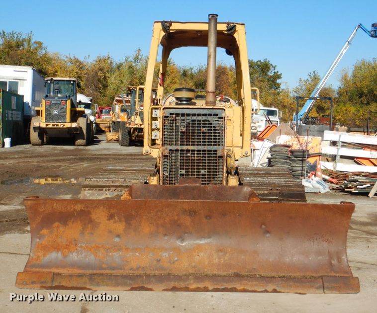 image for item DN6550 1996 John Deere 650G LGP Series IV  dozer